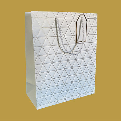 SACO C/CORDÃO LUX Nº4...